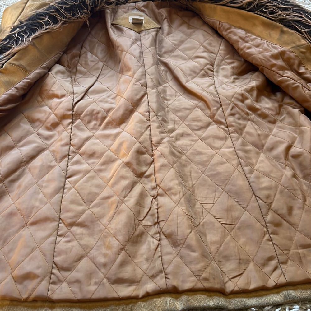 Vintage Boho Styled Leather Coat with Faux Fur trim Large - Picture 10 of 16